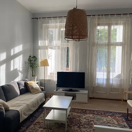 Апартаменти Mieszkanie W Kamienicy